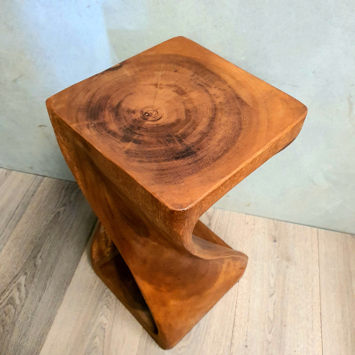 Raintree Twist Wood Stump Stool and Corner Table