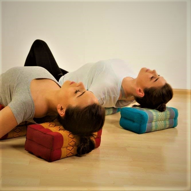 Yoga Block Meditation Cushion Pillows Pilates Prop Bolster Neck massage