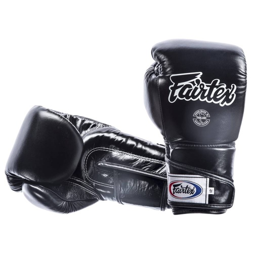 FAIRTEX - Angular Full Wrist Closure Sparring Gloves/Black (BGV6) [12oz]