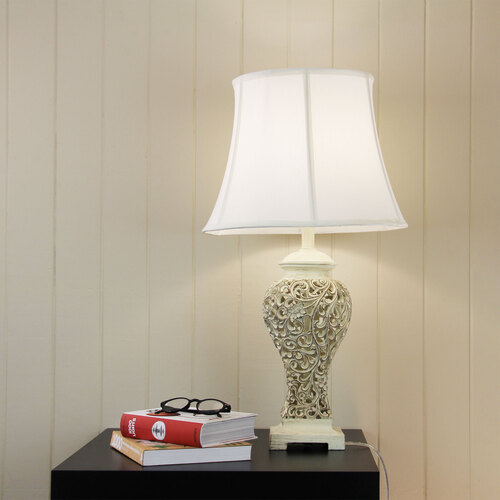 DEVANA Classic Filigree Cut Table Lamp