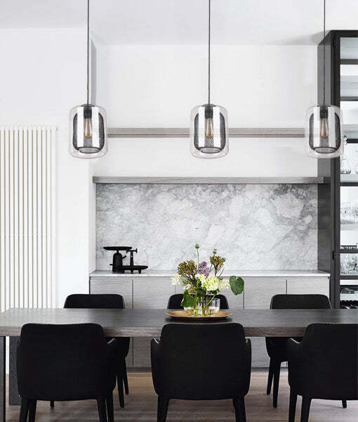 TONO: Mesh Internal & Clear Glass Oblong Pendant Lights Black