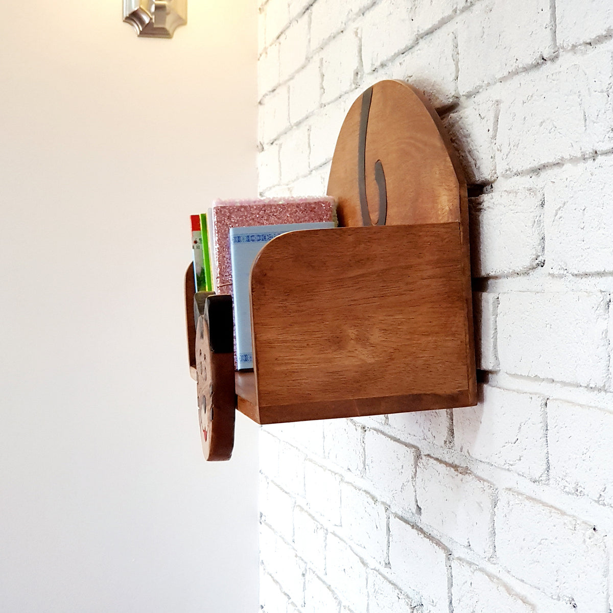 Wooden Wall Mounted Book Shelf Bear