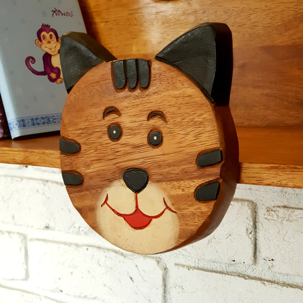 Wooden Wall Mounted Book Shelf Cat