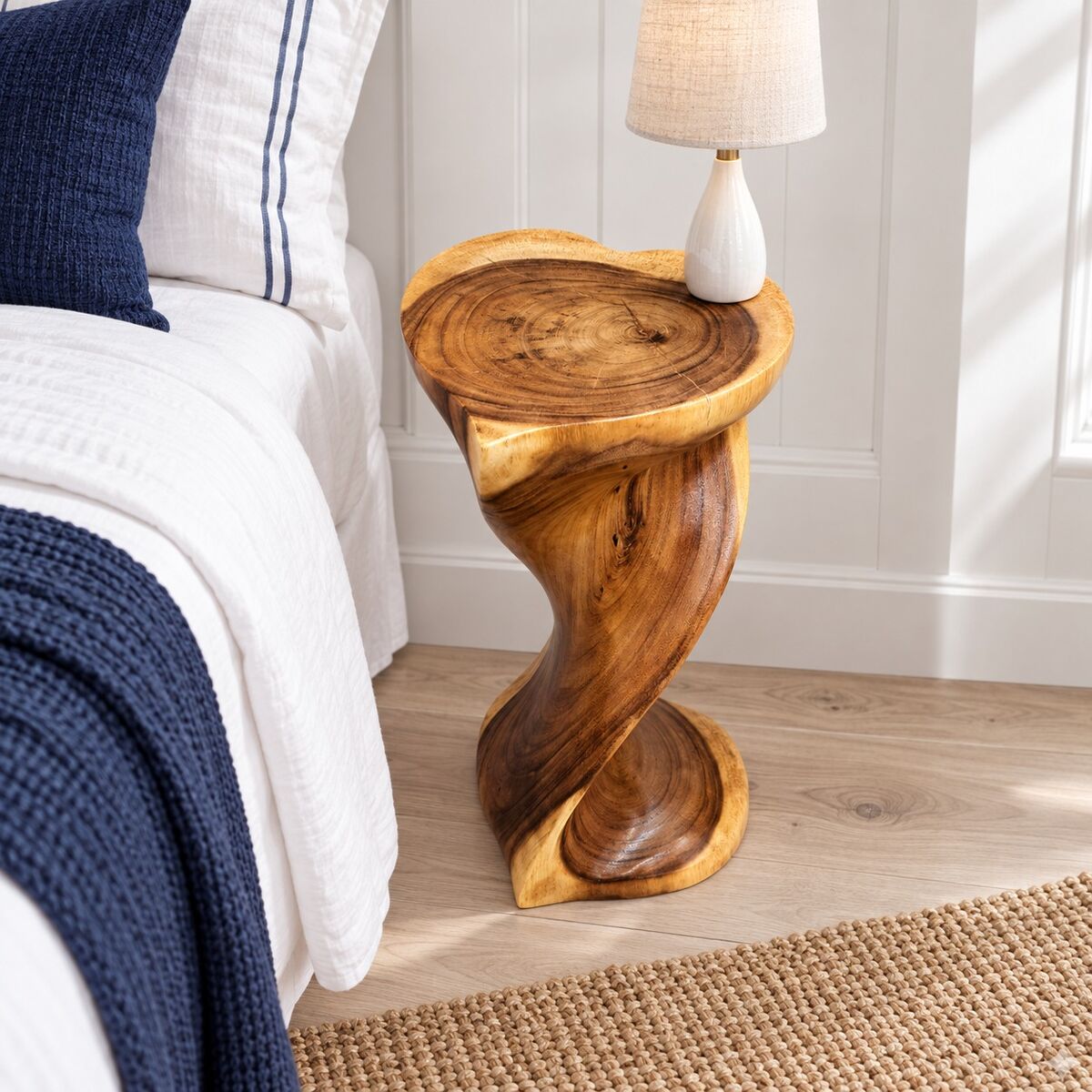 Heart-Shape Twisted Stool Raintree Wood Side Table/Corner Table/Bar stool