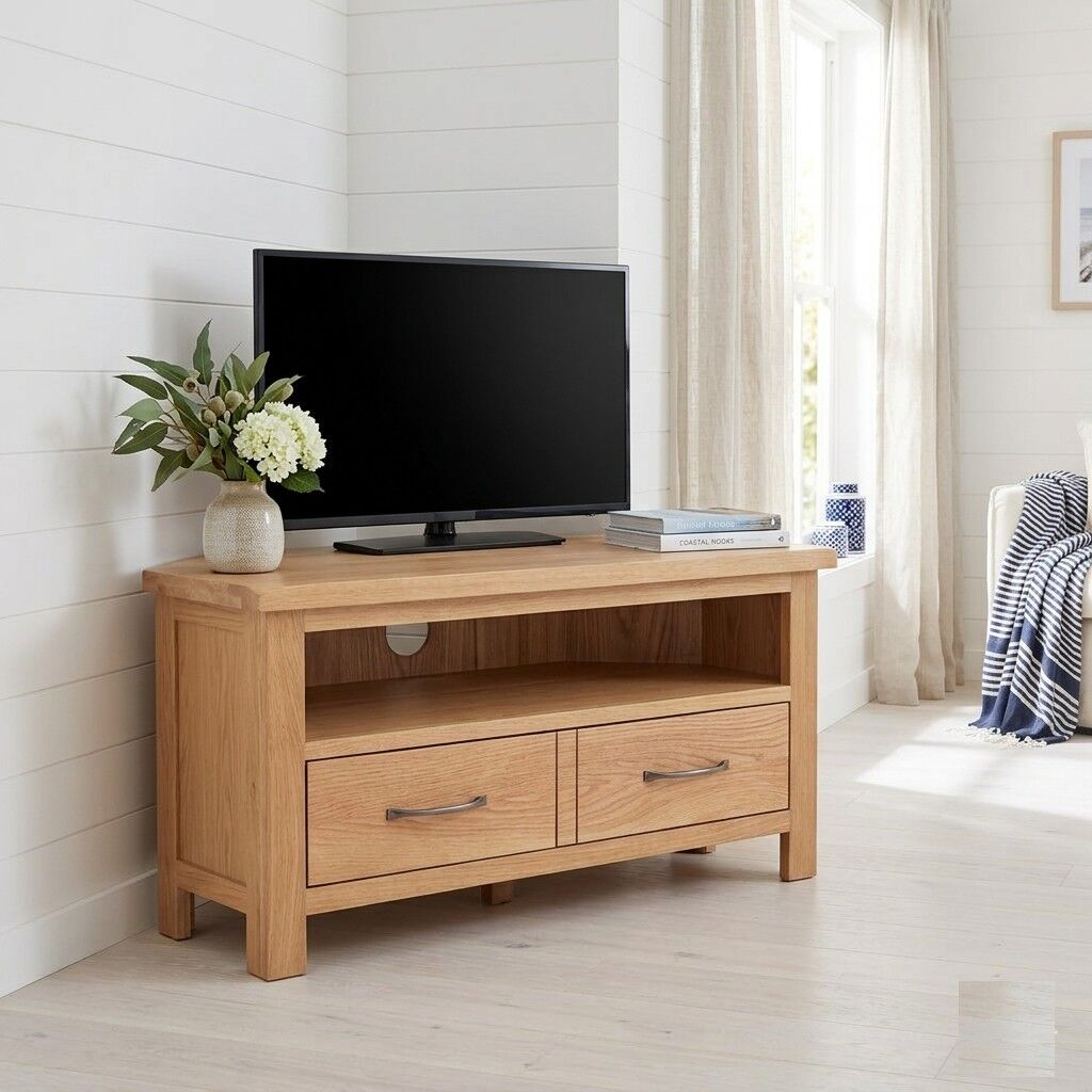 "Linton" Oak Wood TV Cabinet