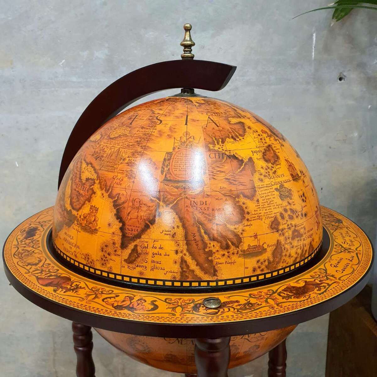 "Planet" Wine Stand Eucalyptus Wood w Wheels102cm Tall